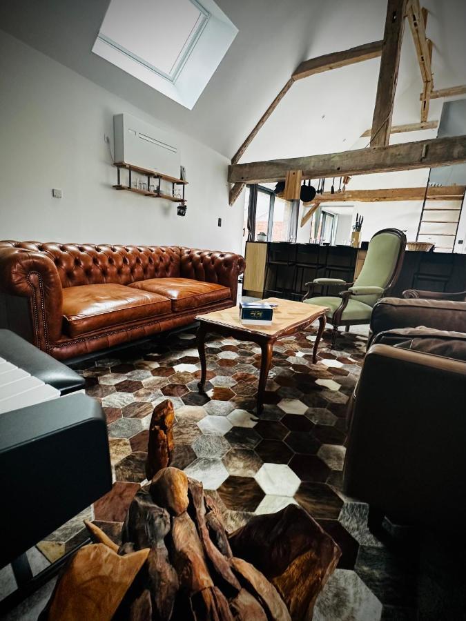 La Vie En Grange, La Loire Et Les Chateaux Dhuizon Exteriör bild